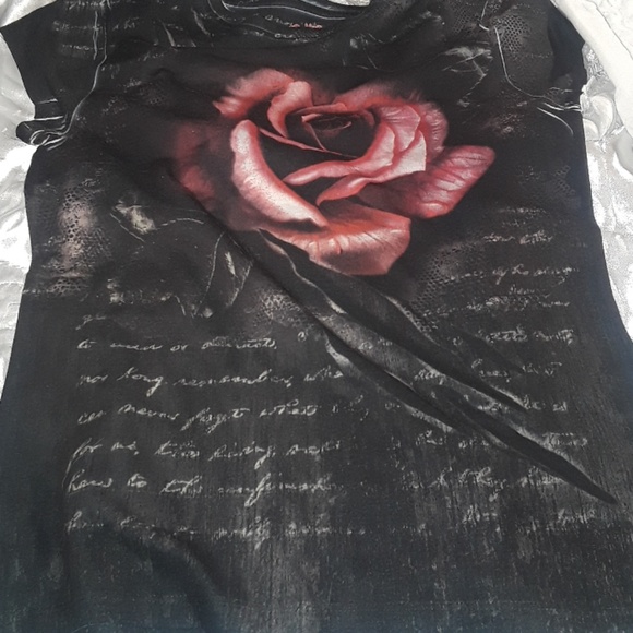 2 rose shirts - Picture 2 of 8